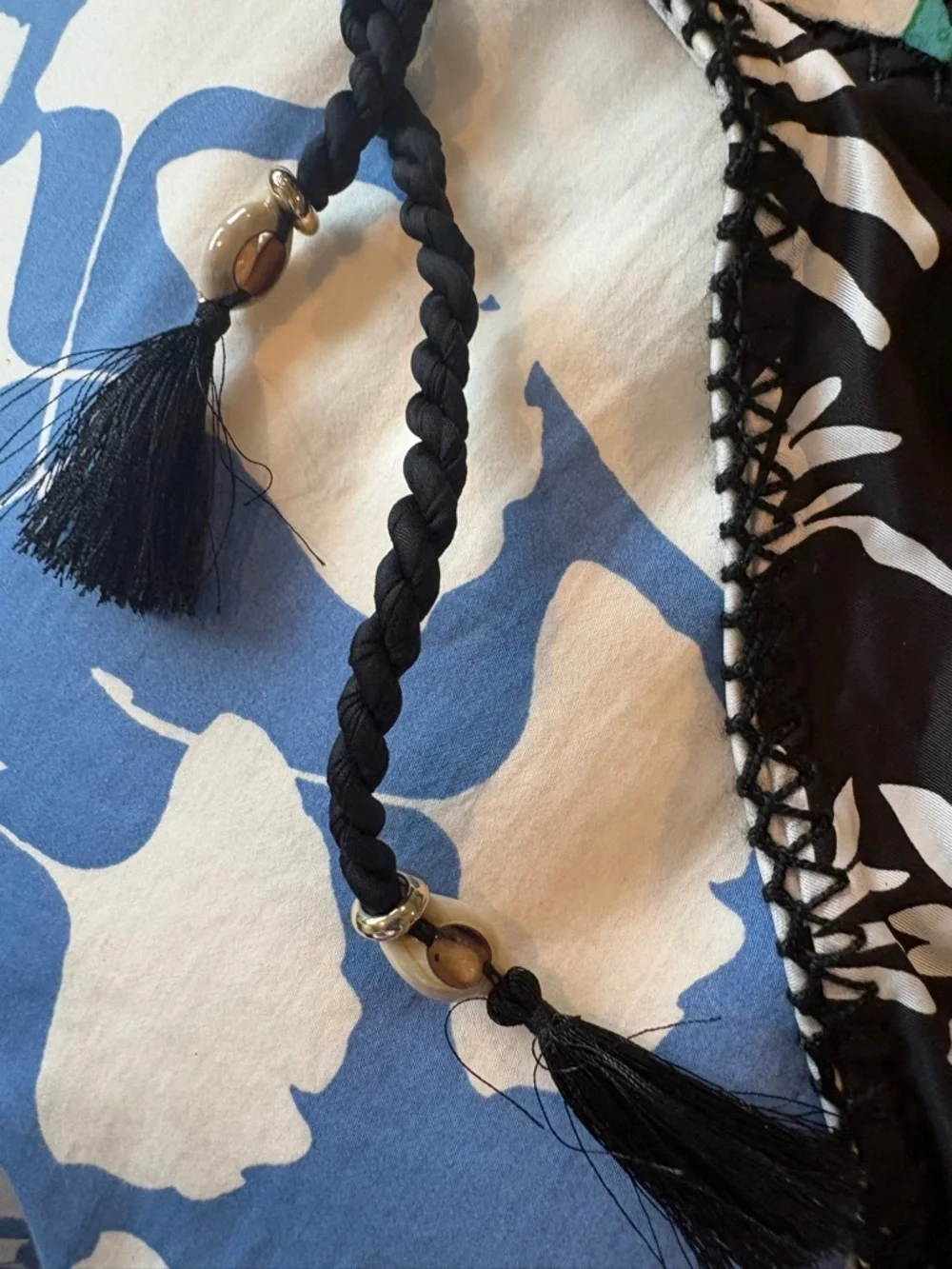 NWT Cosita Linda luxury Black & White Palm-Print Triangle Bikini Set, medium - Picture 7 of 11